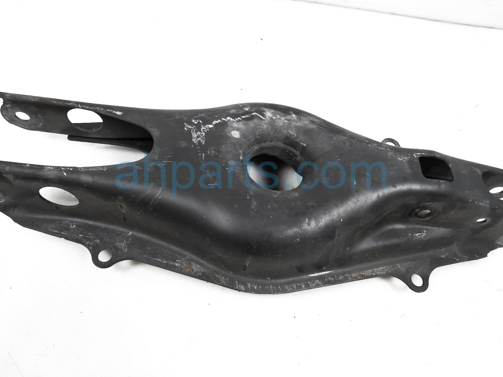 $40 Mercedes RR/RH SPRING SEAT CONTROL ARM