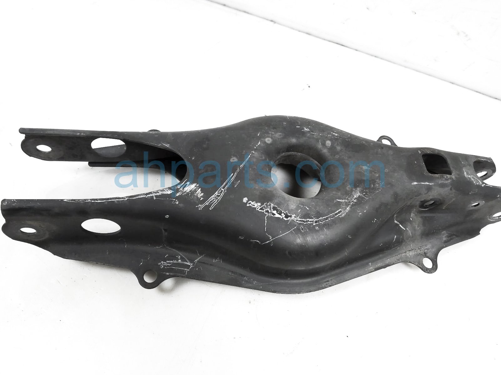 $40 Mercedes RR/LH SPRING SEAT CONTROL ARM