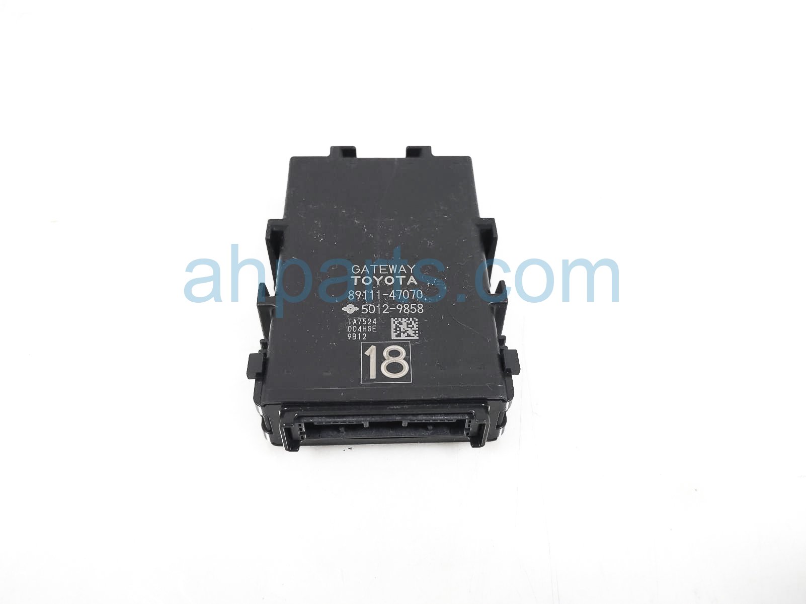 $70 Toyota NETWORK GATEWAY CONTROL MODULE