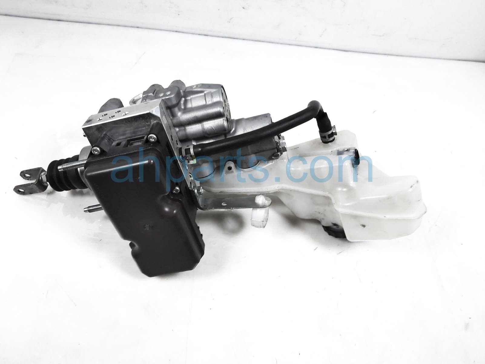 $209 Toyota ABS PUMP & BRAKE MASTER CYLINDER