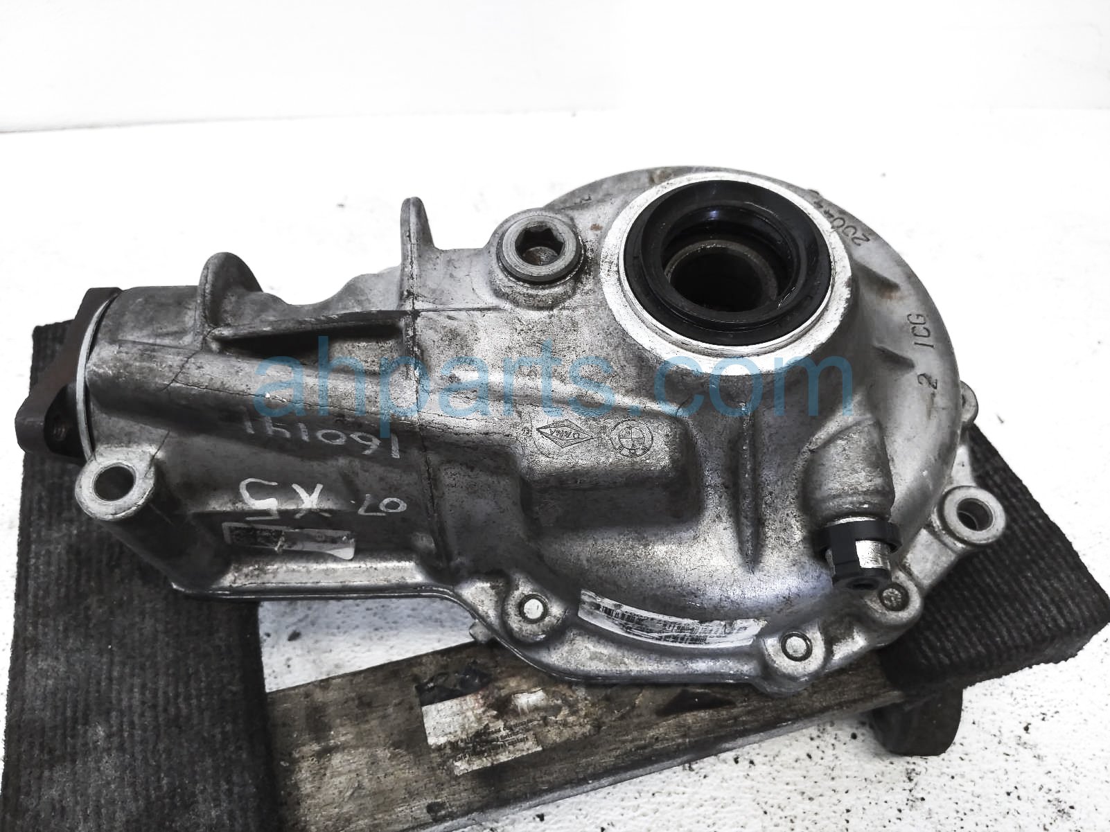 $99 BMW FRONT CARRIER ASSY - 3.0L