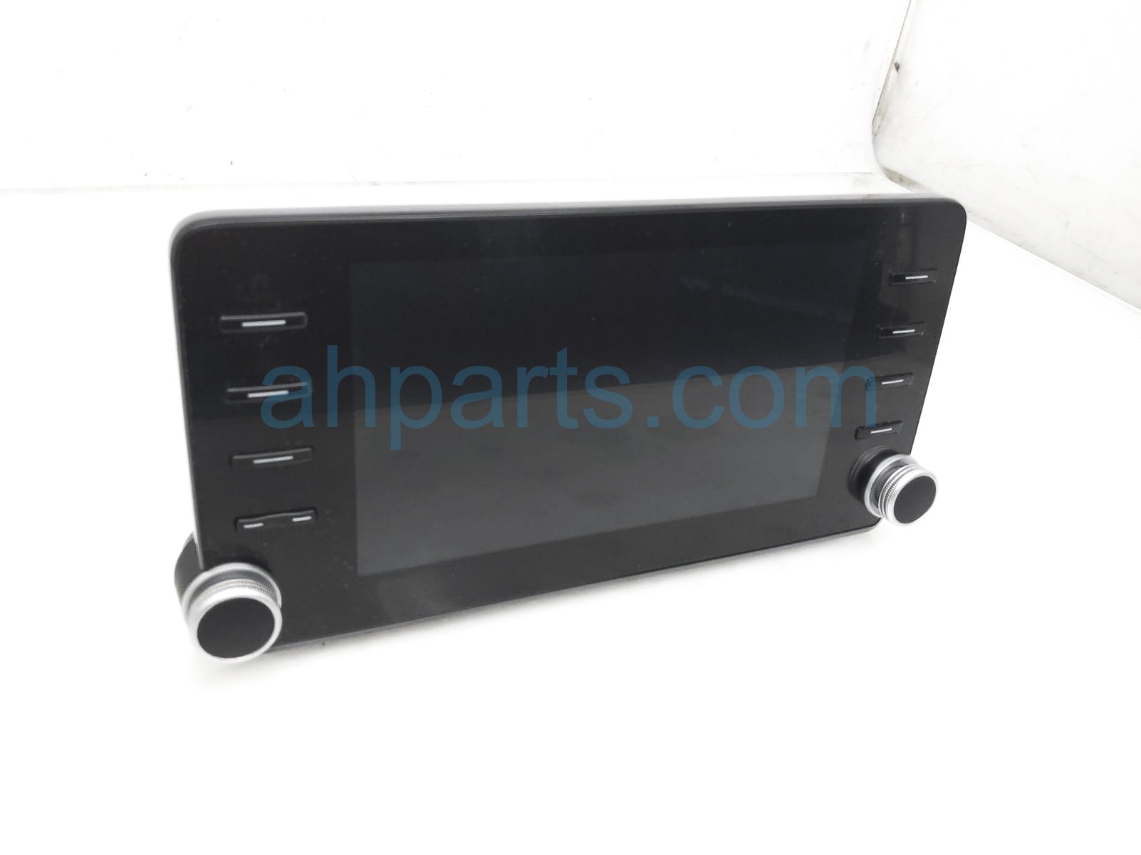 $125 Honda UPPER DISPLAY SCREEN W/O NAVI