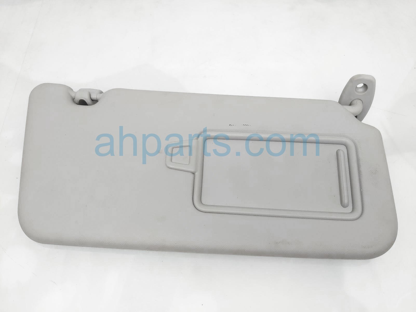 $45 Kia RH SUN VISOR - GREY