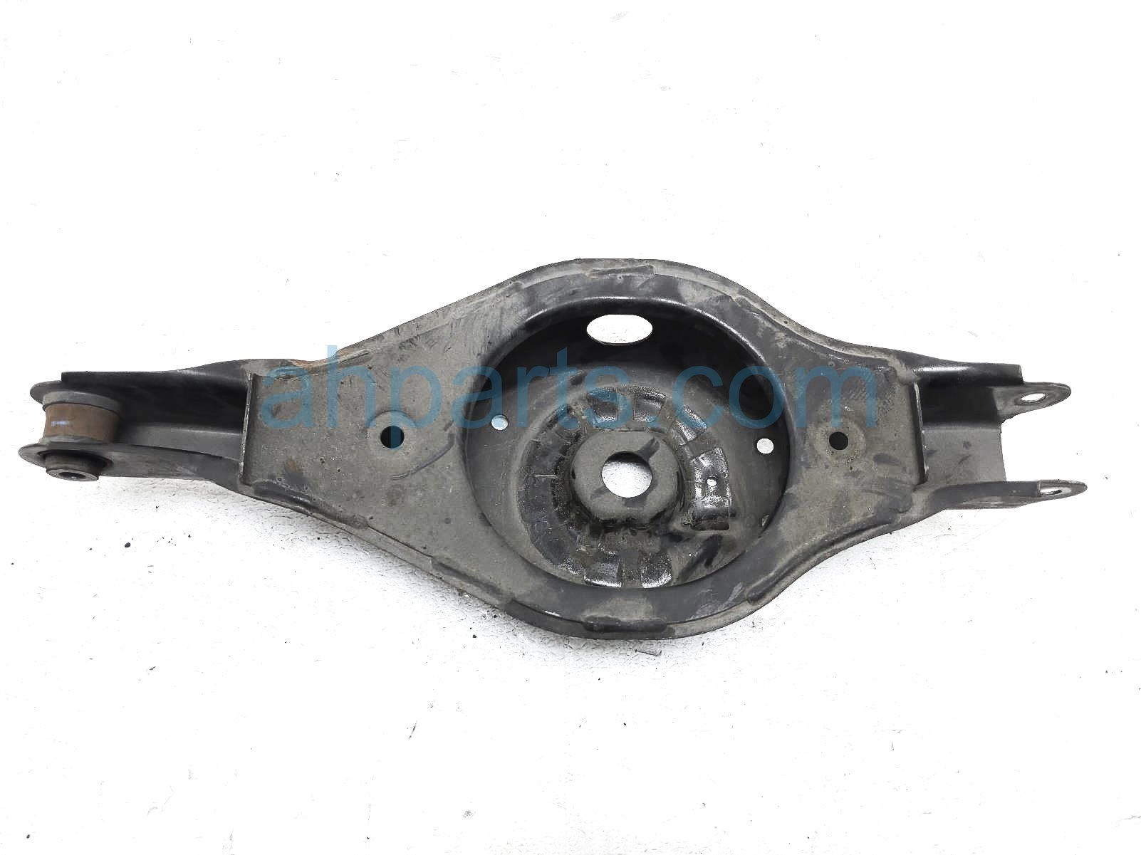 $40 Infiniti RR/RH SPRING SEAT CONTROL ARM