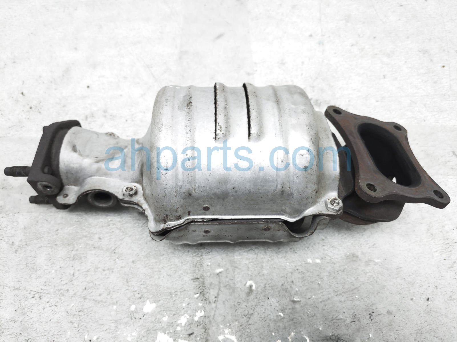 $299 Honda REAR EXHAUST MANIFOLD