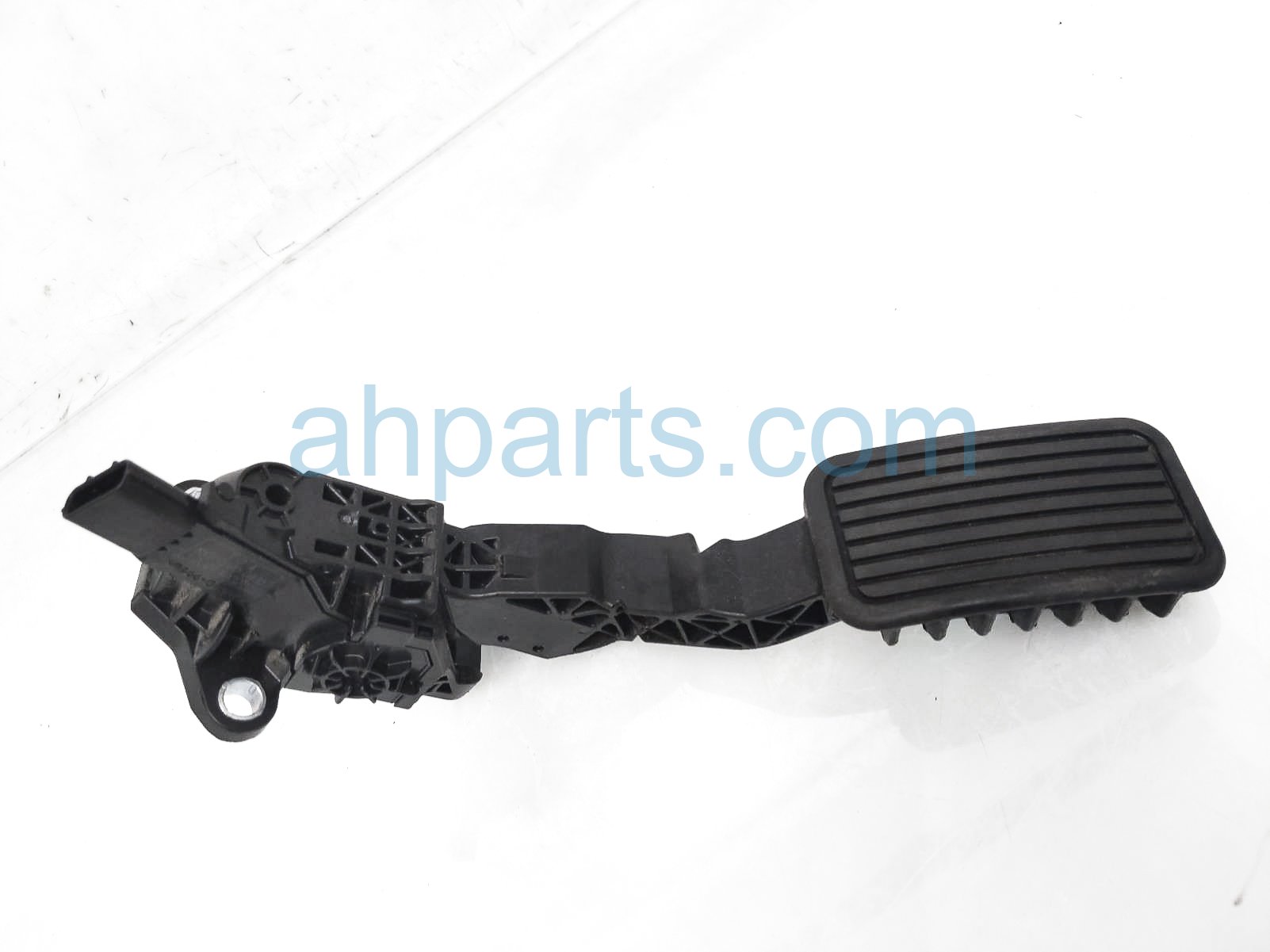 $20 Honda GAS / ACCELERATOR PEDAL ASSY