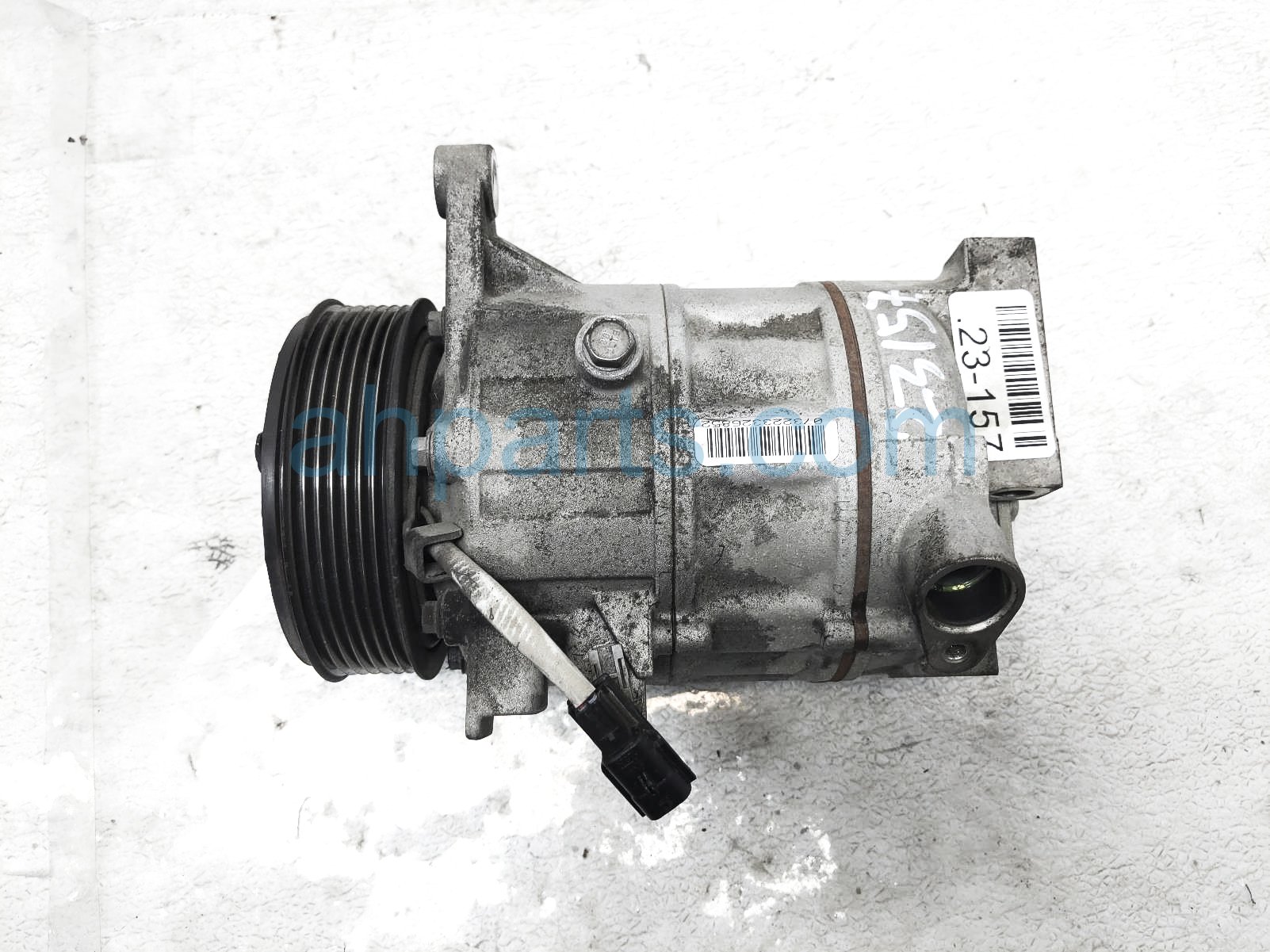 $69 Infiniti AC PUMP / AIR COMPRESSOR ASSY