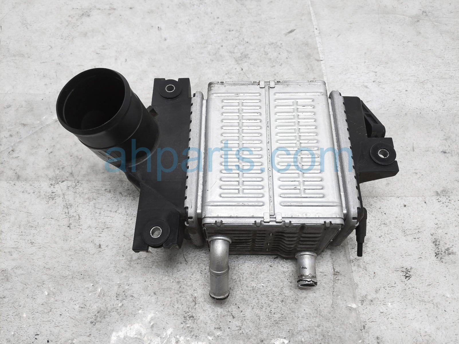 $199 Lexus INTERCOOLER ASSY