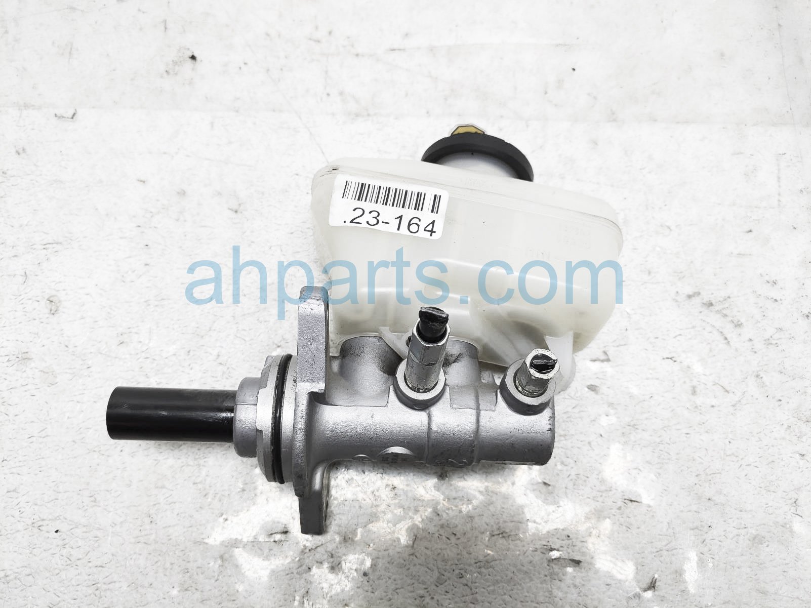 $50 Lexus BRAKE MASTER CYLINDER