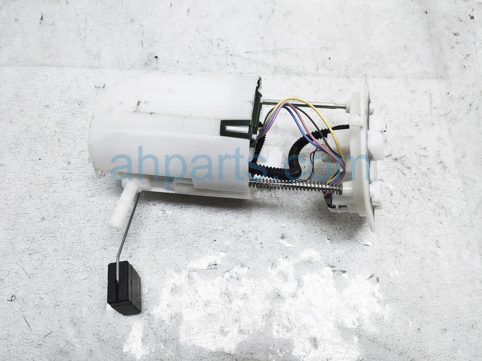 $60 Lexus GAS / FUEL PUMP (TANK MOUNTED) ASSY