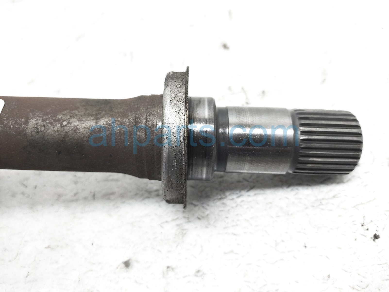 $89 Honda RH INTERMEDIATE JACK SHAFT - 1.5L