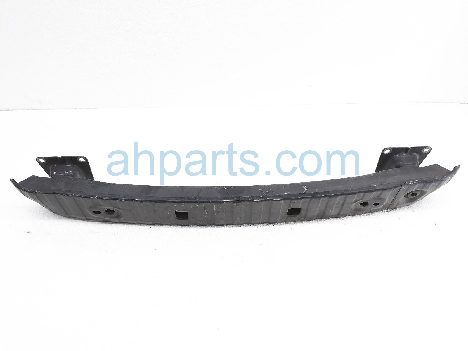 $125 Volvo REAR BUMPER REINFORCEMENT BAR