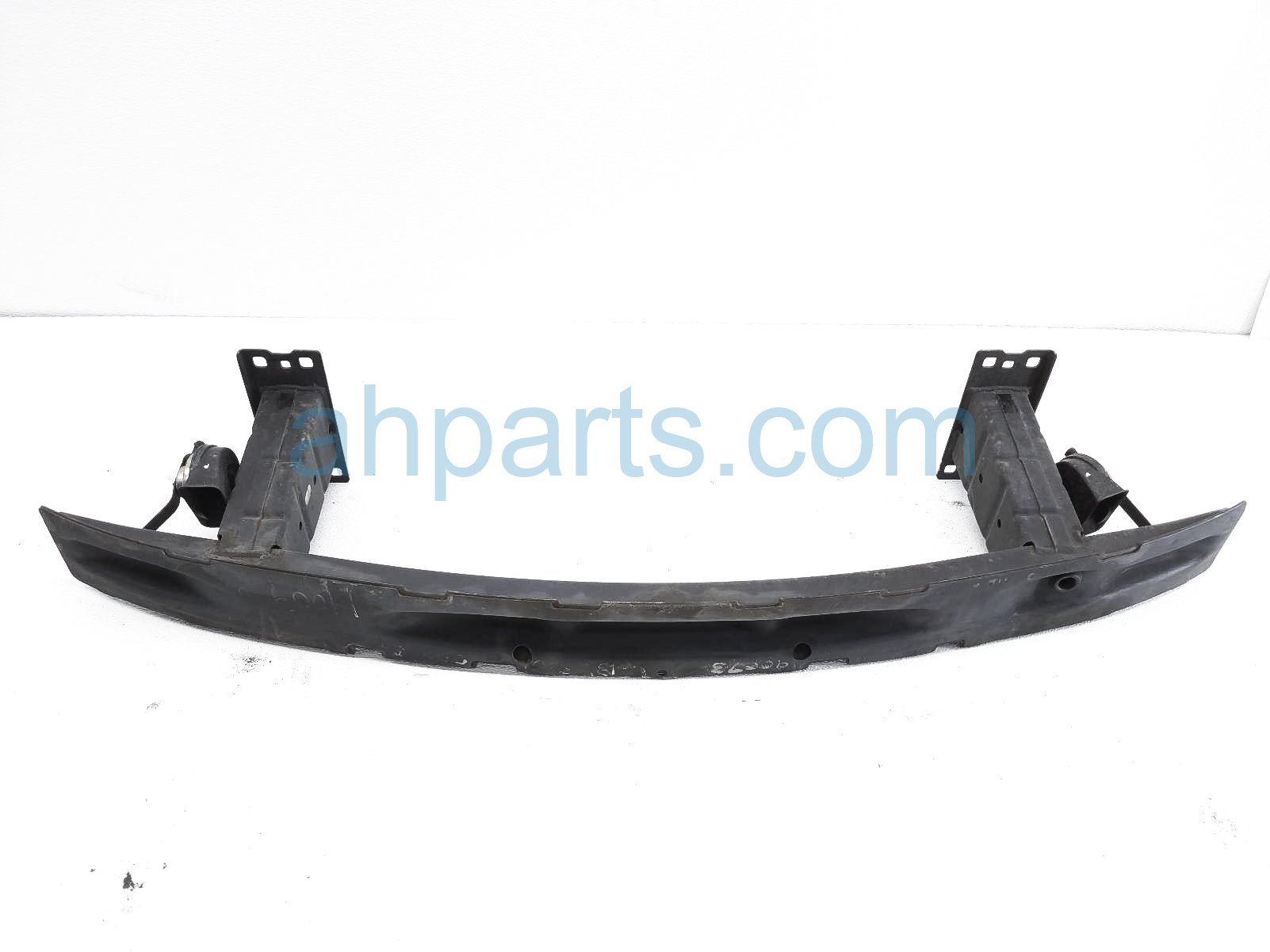 $125 BMW FRONT BUMPER REINFORCEMENT BAR