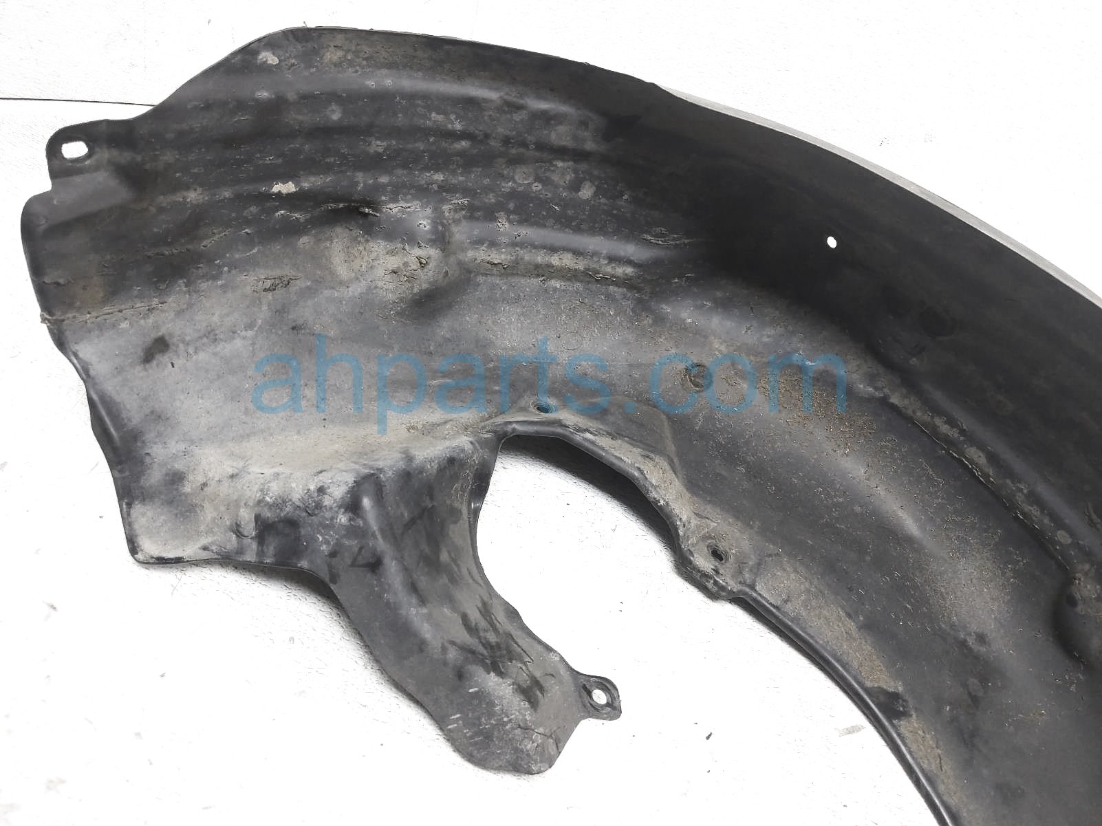 $25 Subaru RR/RH INNER FENDER LINER