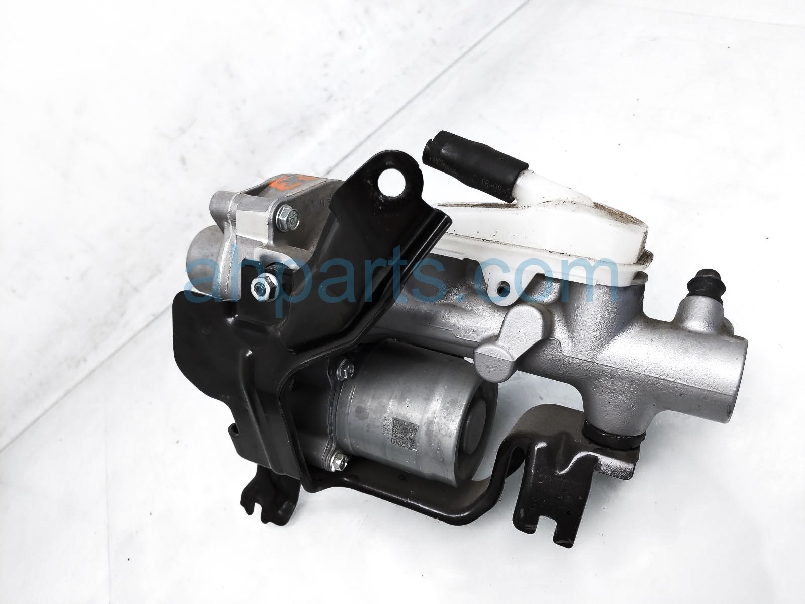 $199 Honda BRAKE MASTER CYLINDER