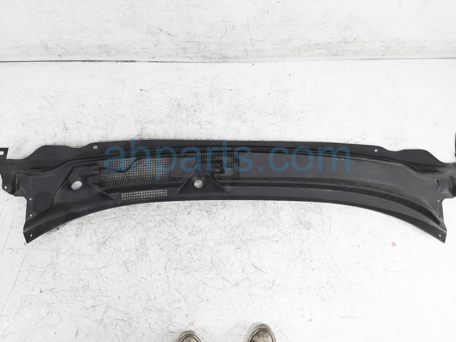 $65 Honda WINDSHIELD COWL PANEL - BLK - SDN