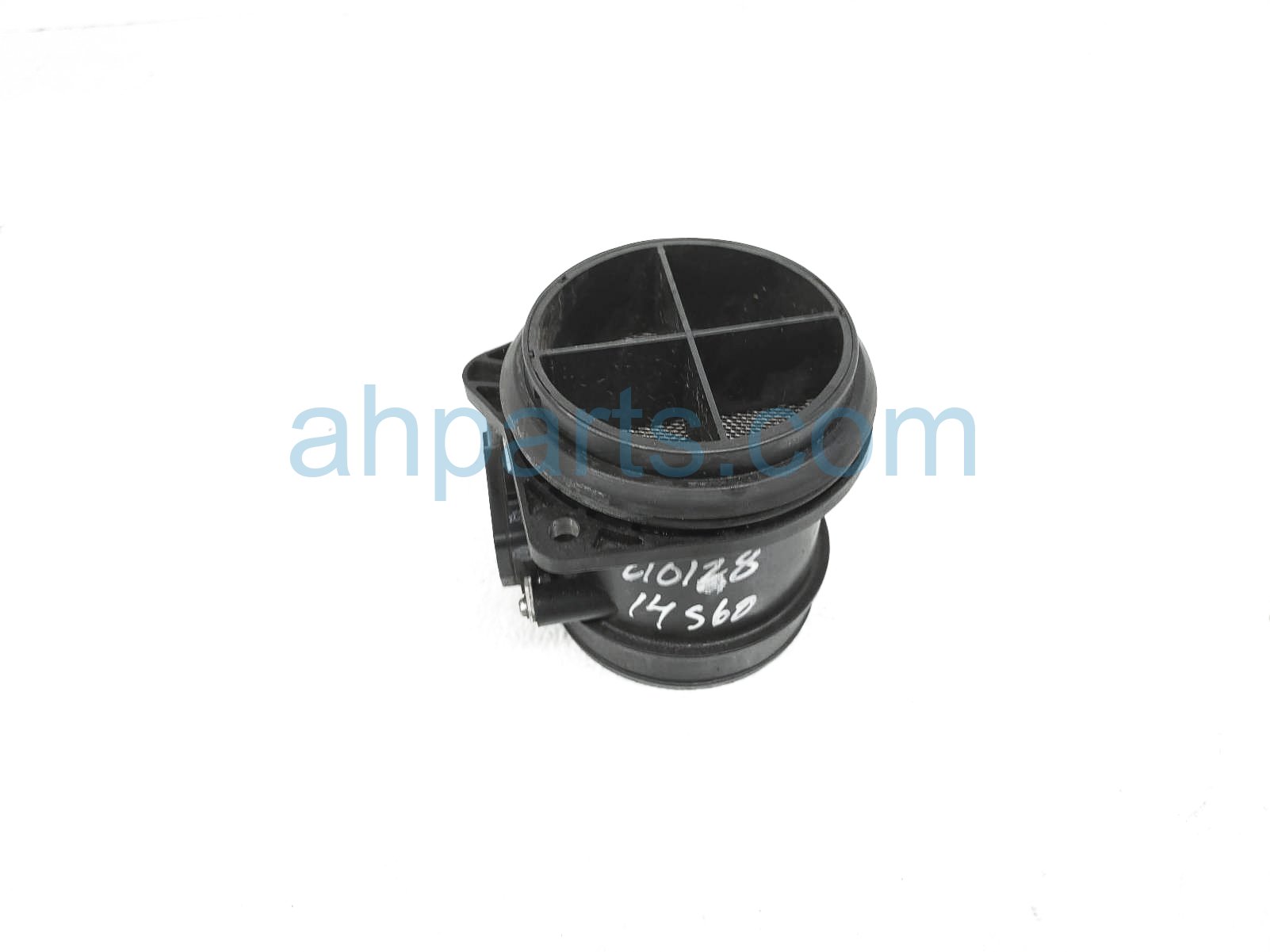 $75 Volvo MASS AIR FLOWER METER SENSOR