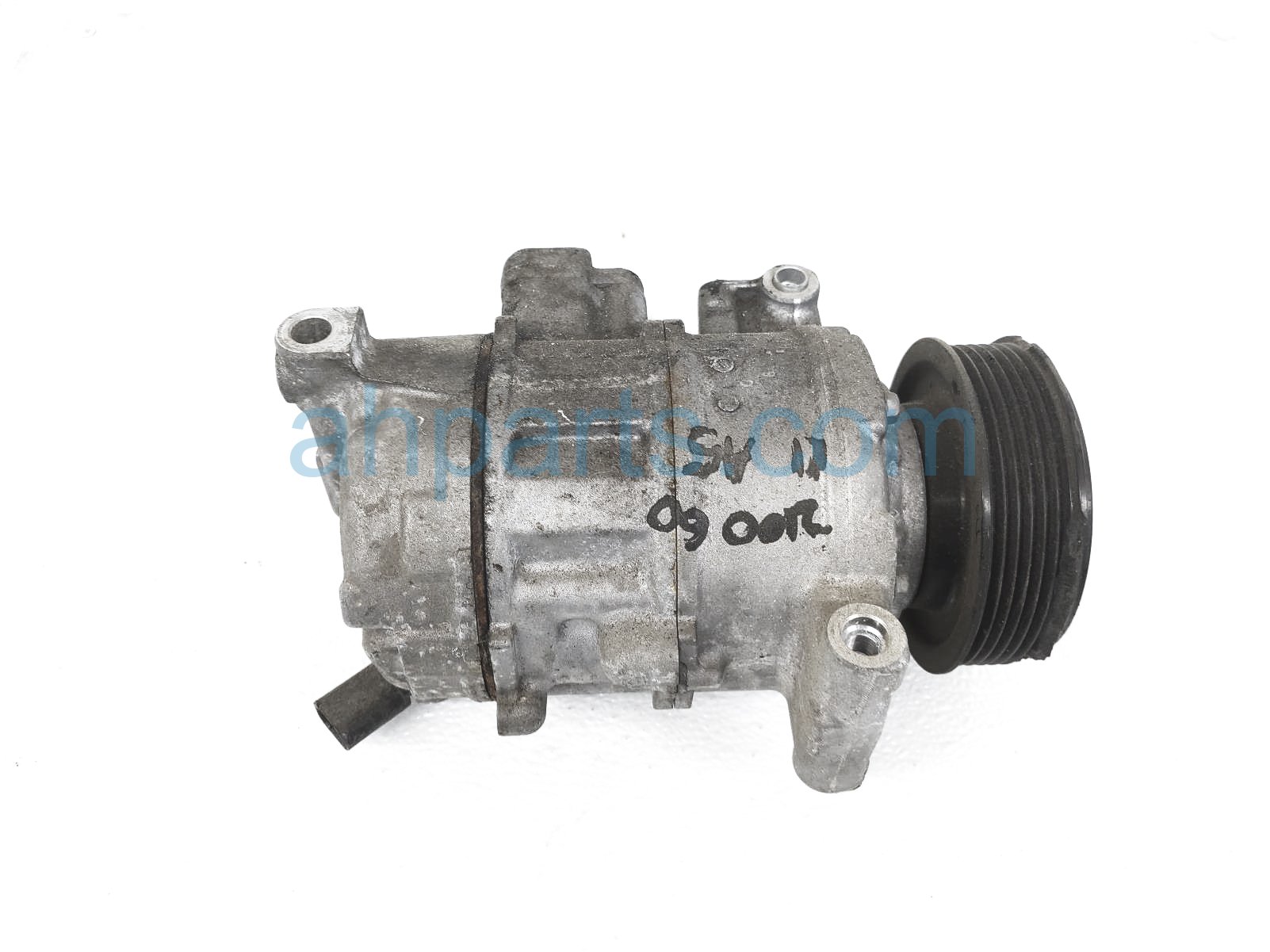 $90 Audi AC COMPRESSOR / PUMP