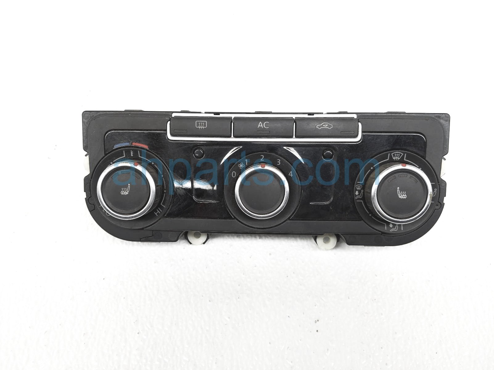 $75 Volkswagen HVAC TEMP CONTROL PANEL