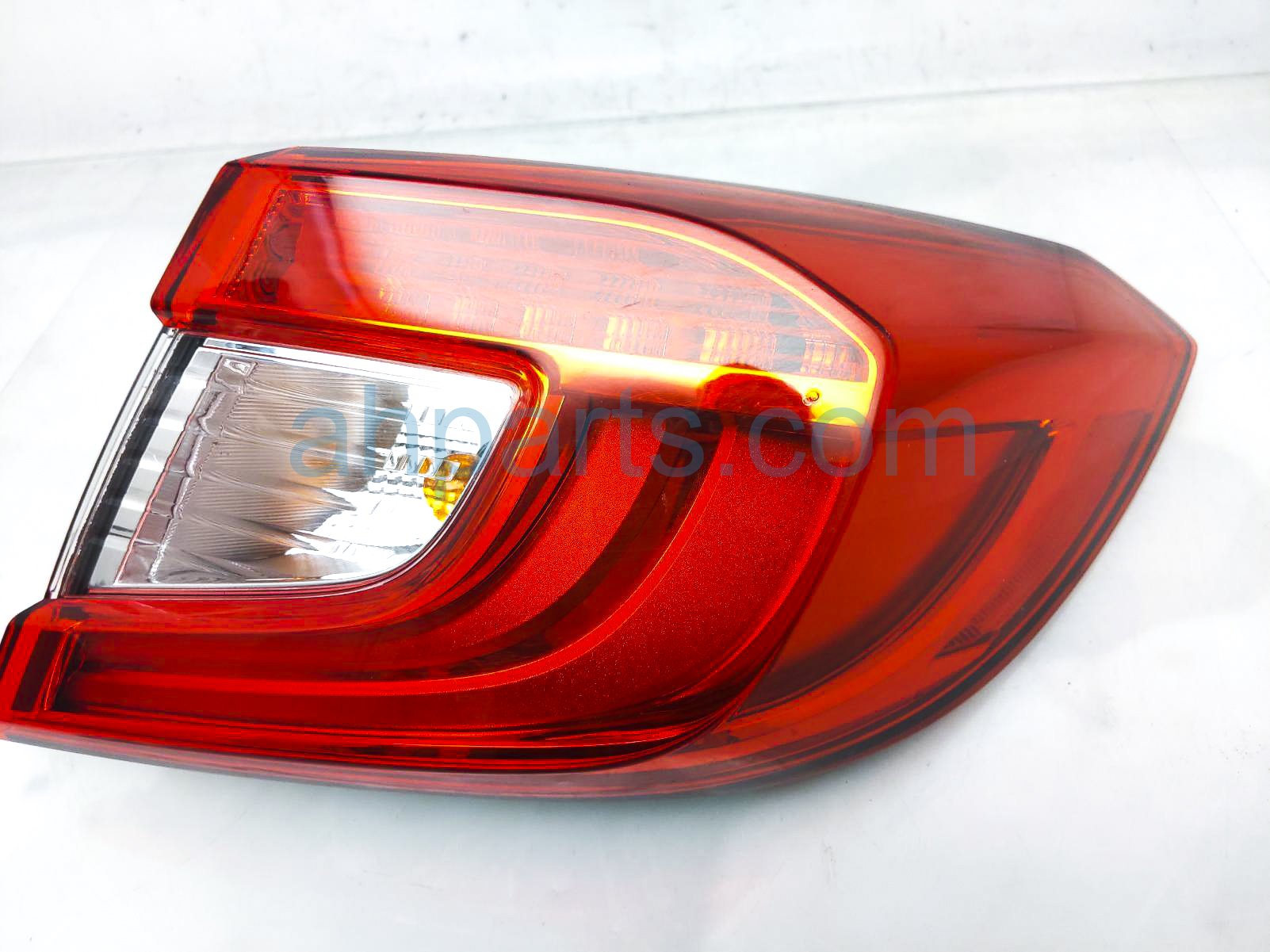 $195 Honda RH TAIL LAMP (ON BODY)