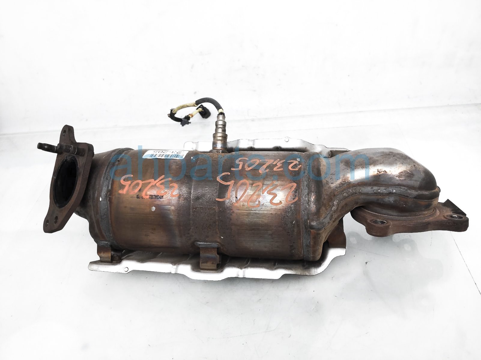 $650 Honda EXHAUST CONVERTER MANIFOLD - 1.5L