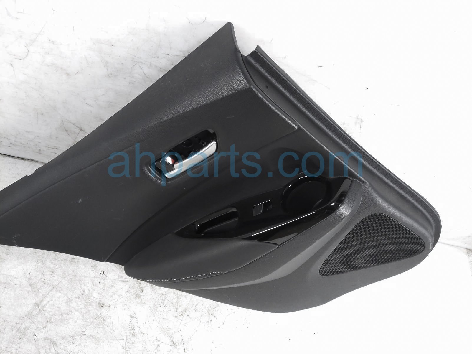 $99 Toyota RR/LH INTERIOR DOOR PANEL - BLACK HB