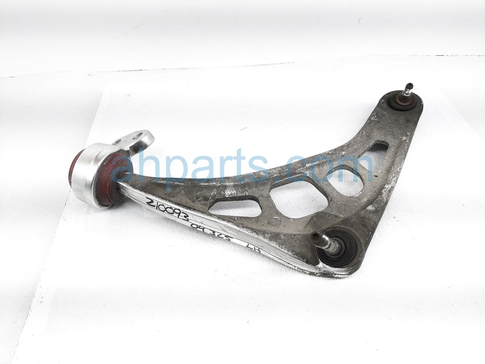 $39 BMW FR/LH LOWER CONTROL ARM