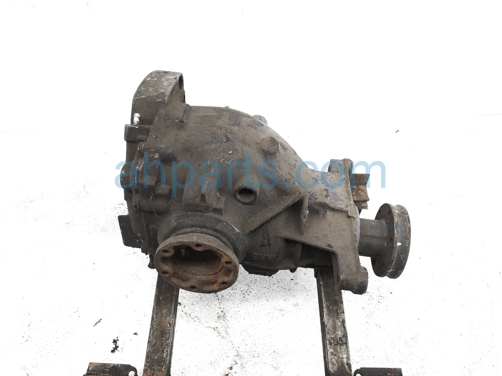 $150 BMW REAR DIFFERENTIAL - 4.4L AWD