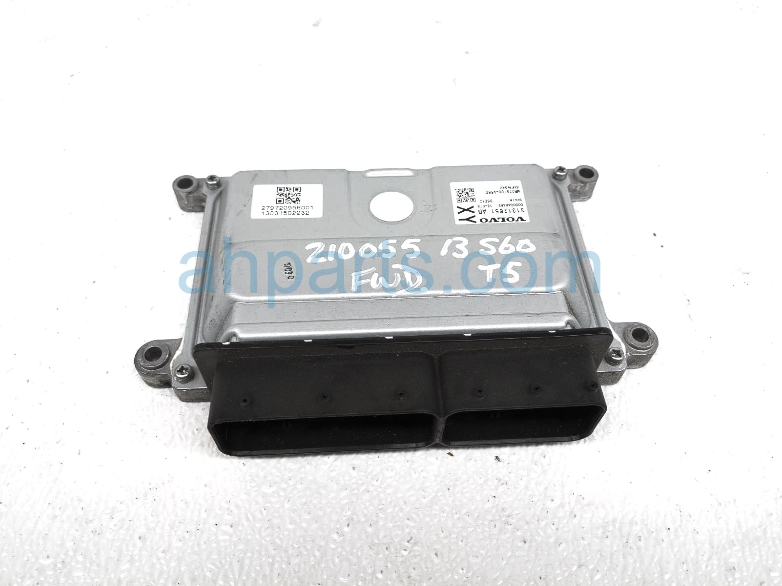 $40 Volvo ENGINE CONTROL MODULE UNIT (ECU)