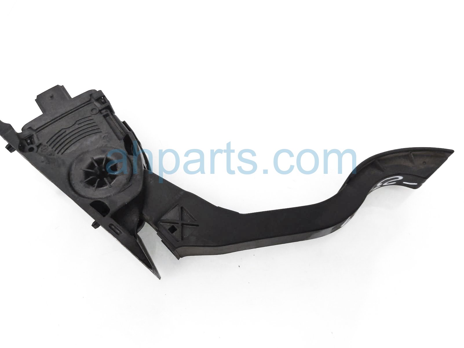 $50 Ford GAS / ACCELERATOR PEDAL ASSY