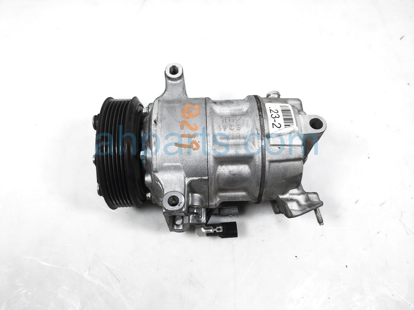 $95 Nissan AC PUMP / COMPRESSOR