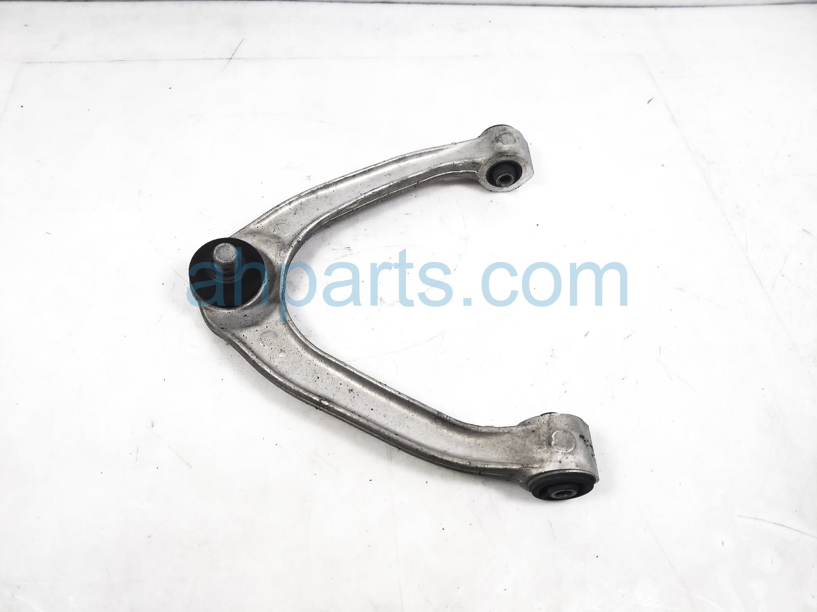 $49 Infiniti FR/RH UPPER CONTROL ARM