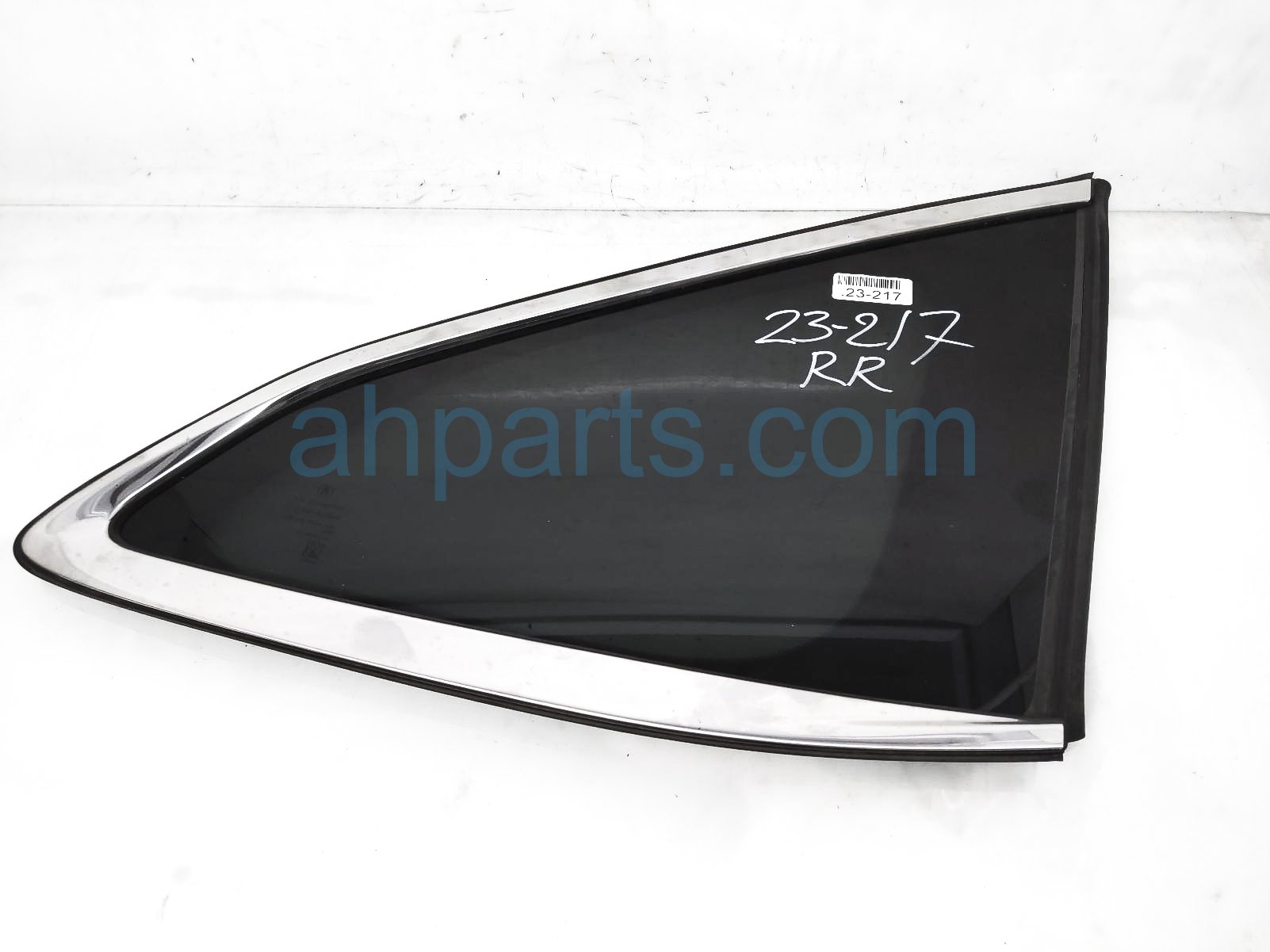 $125 Acura RH QUARTER WINDOW GLASS -