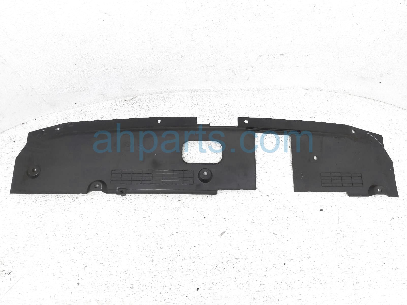 $119 Nissan UPPER GRILLE ENGINE SIGHT SHIELD