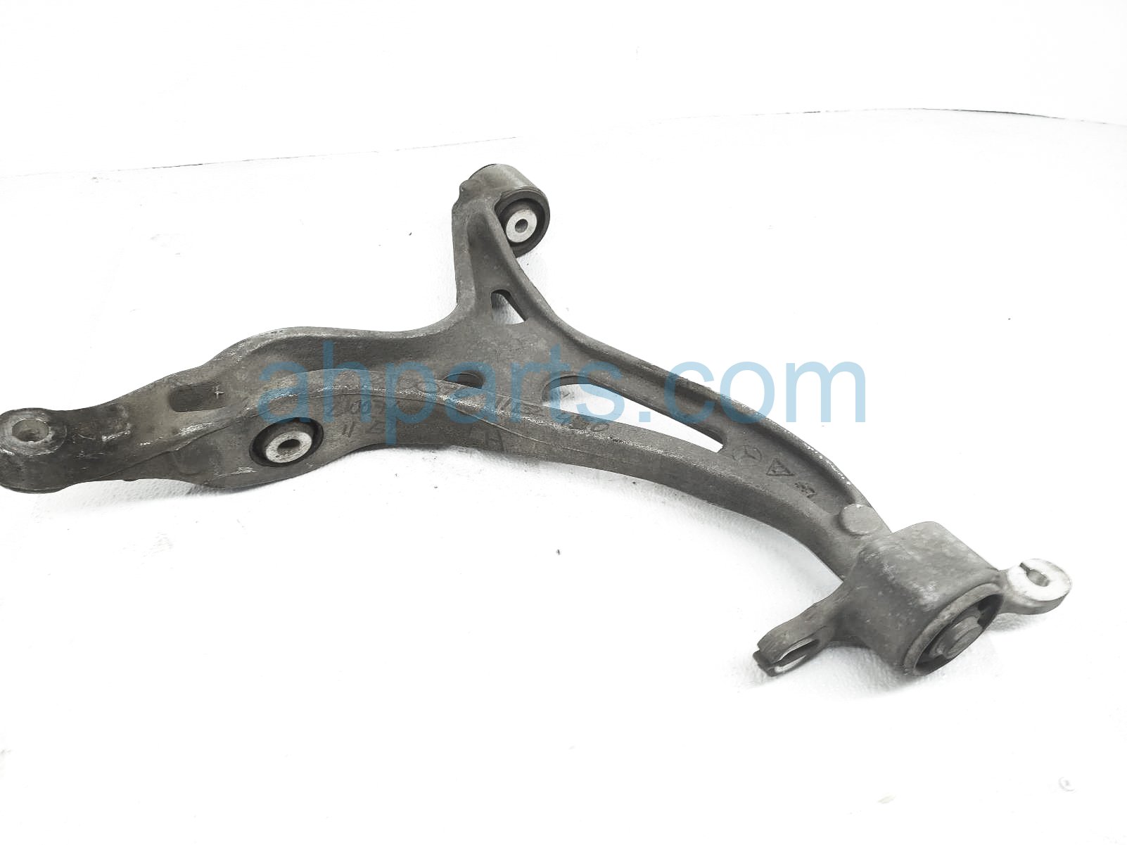 $75 Mercedes FR/LH TRANSVERSE CONTROL ARM