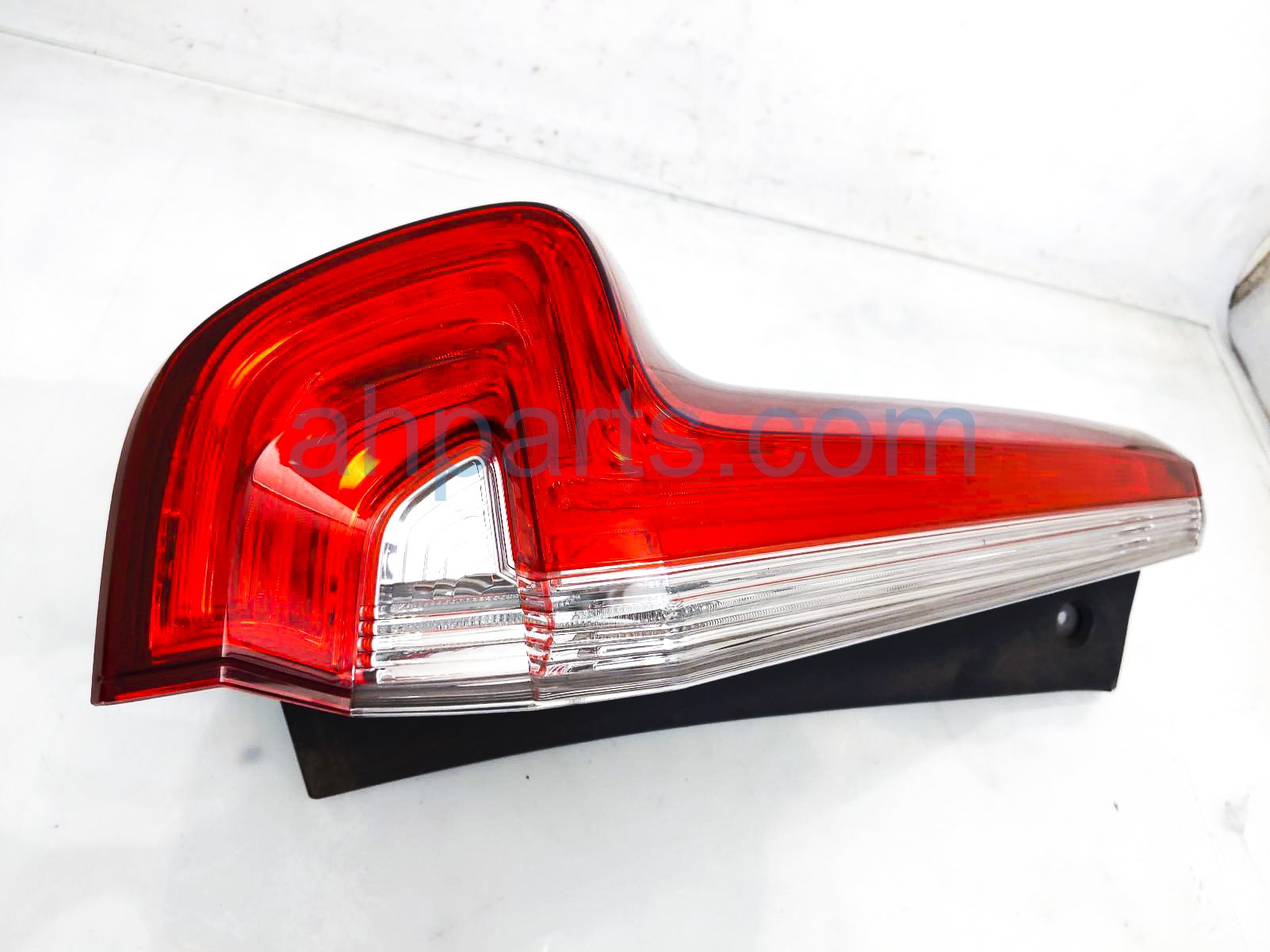 $195 Honda LH TAIL LAMP (ON BODY)