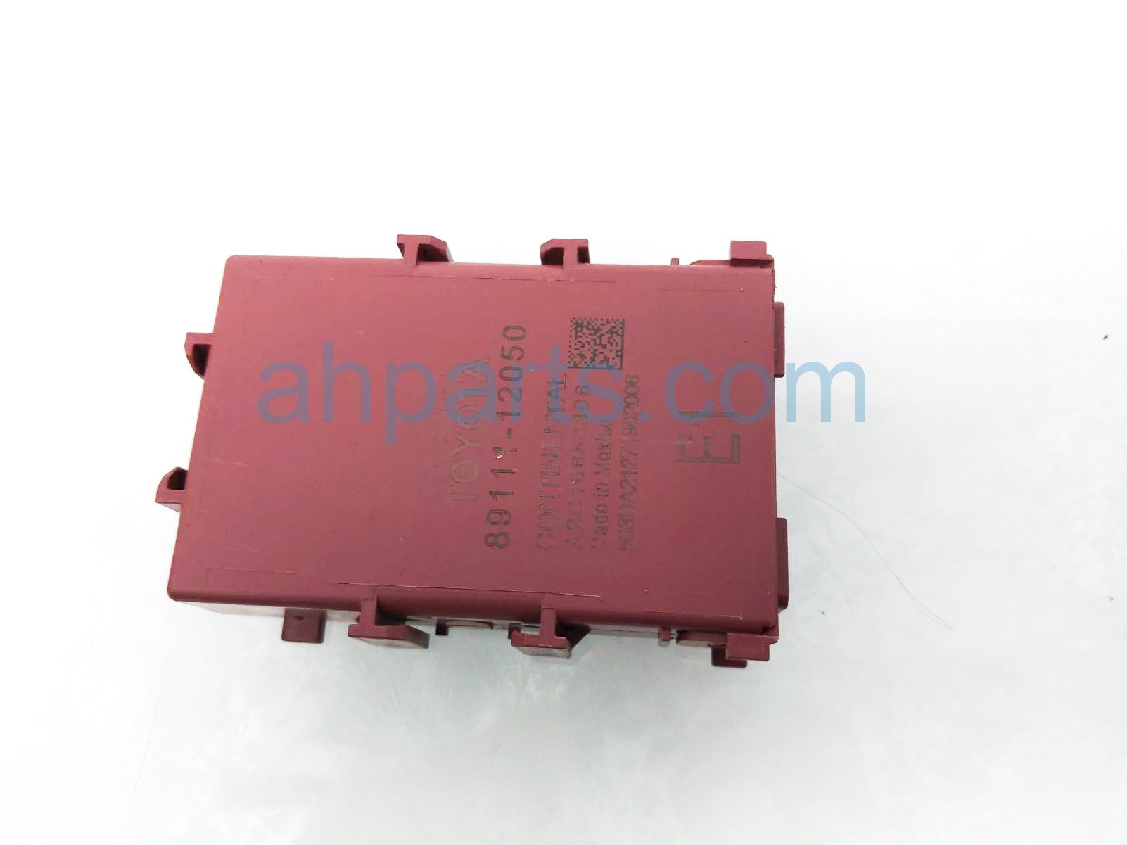 $89 Toyota NETWORK GATEWAY CONTROL MODULE