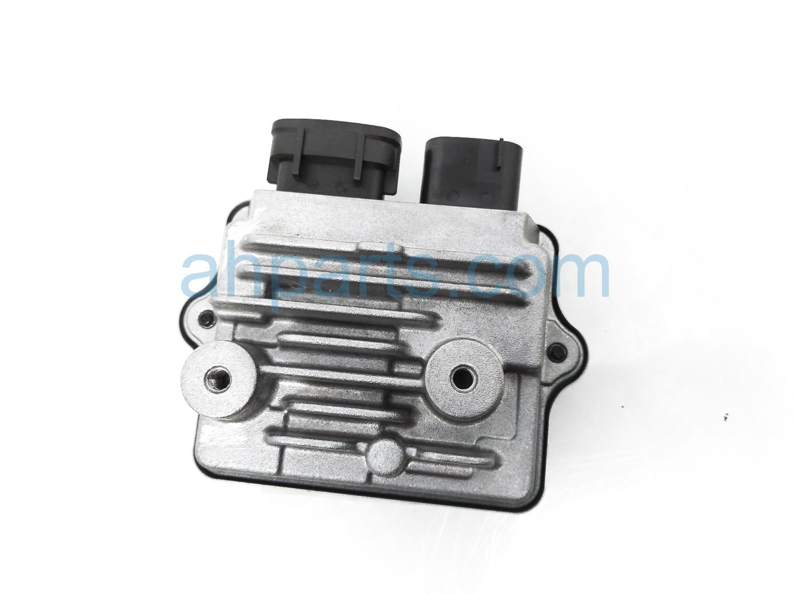 $40 Toyota FUEL PUMP CONTROL MODULE- 2.0L- 39K