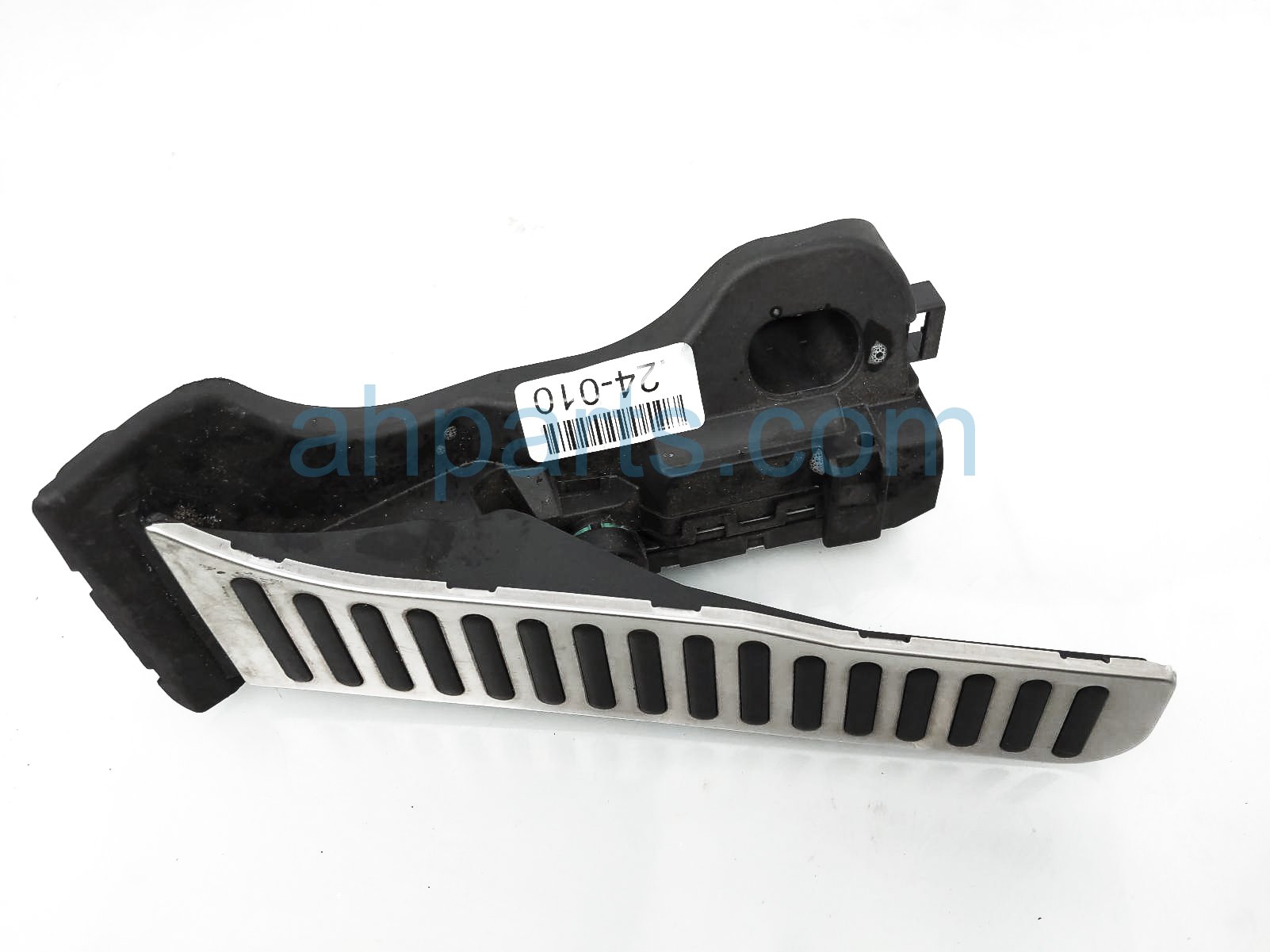 $60 Volkswagen GAS / ACCELERATOR PEDAL ASSY