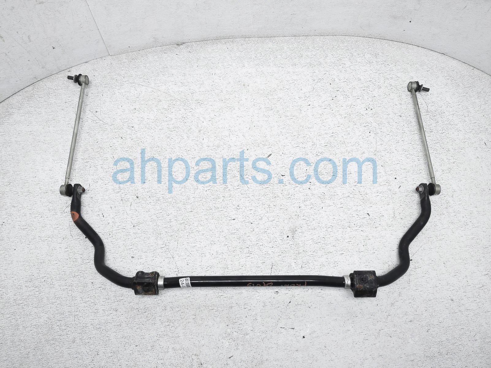 $75 Lexus FRONT STABILIZER / SWAY BAR W/LINKS