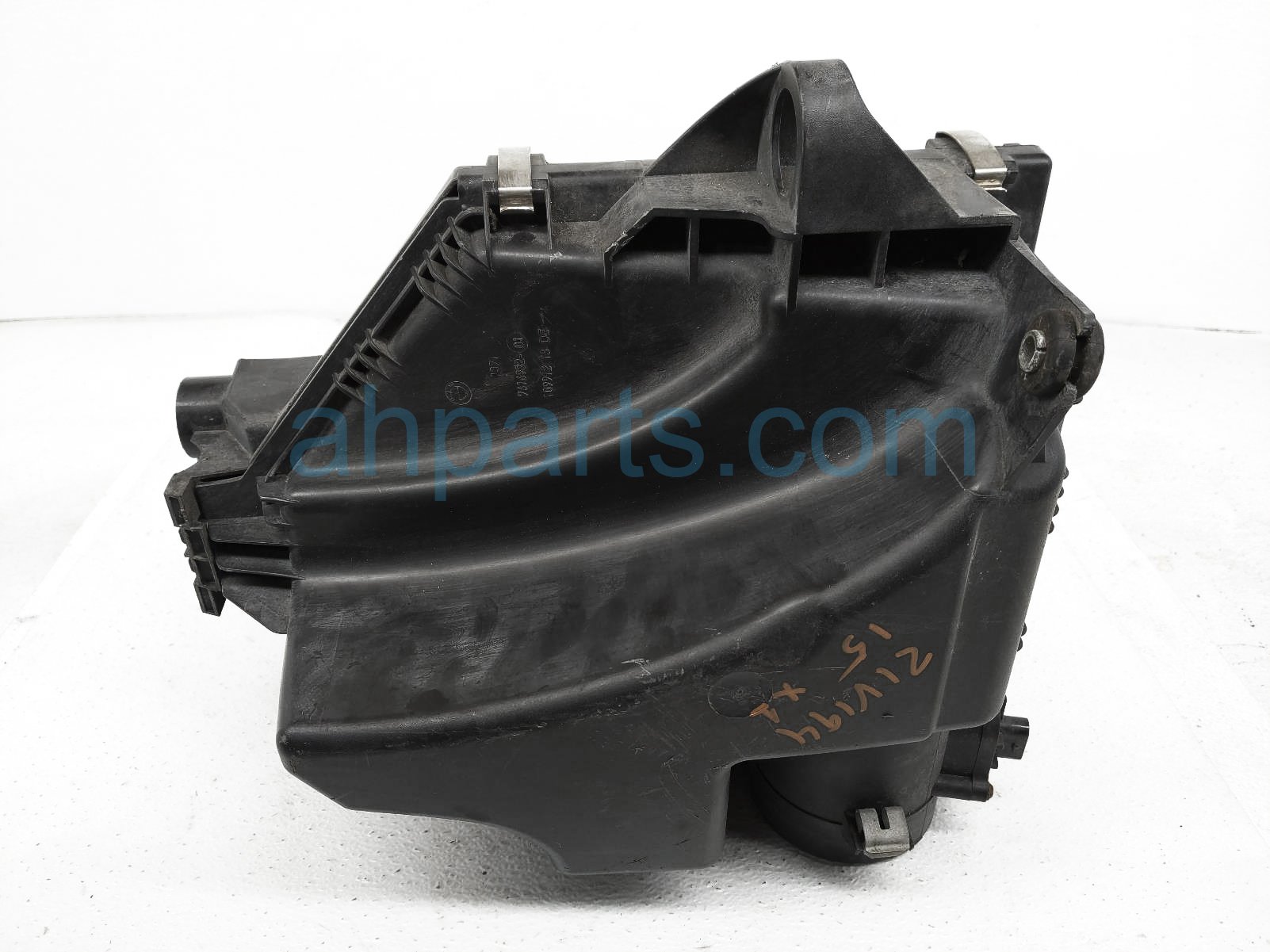 $100 BMW AIR CLEANER INTAKE BOX ASSY