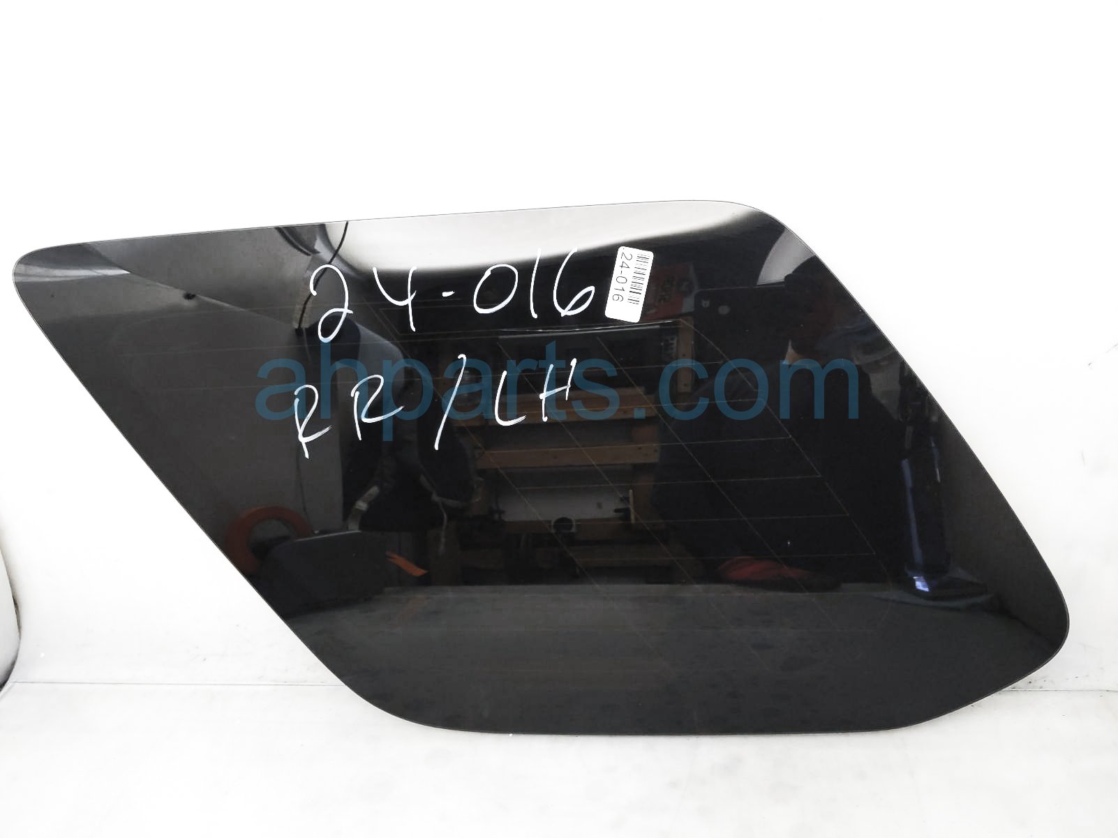 $99 Toyota LH QUARTER GLASS WINDOW