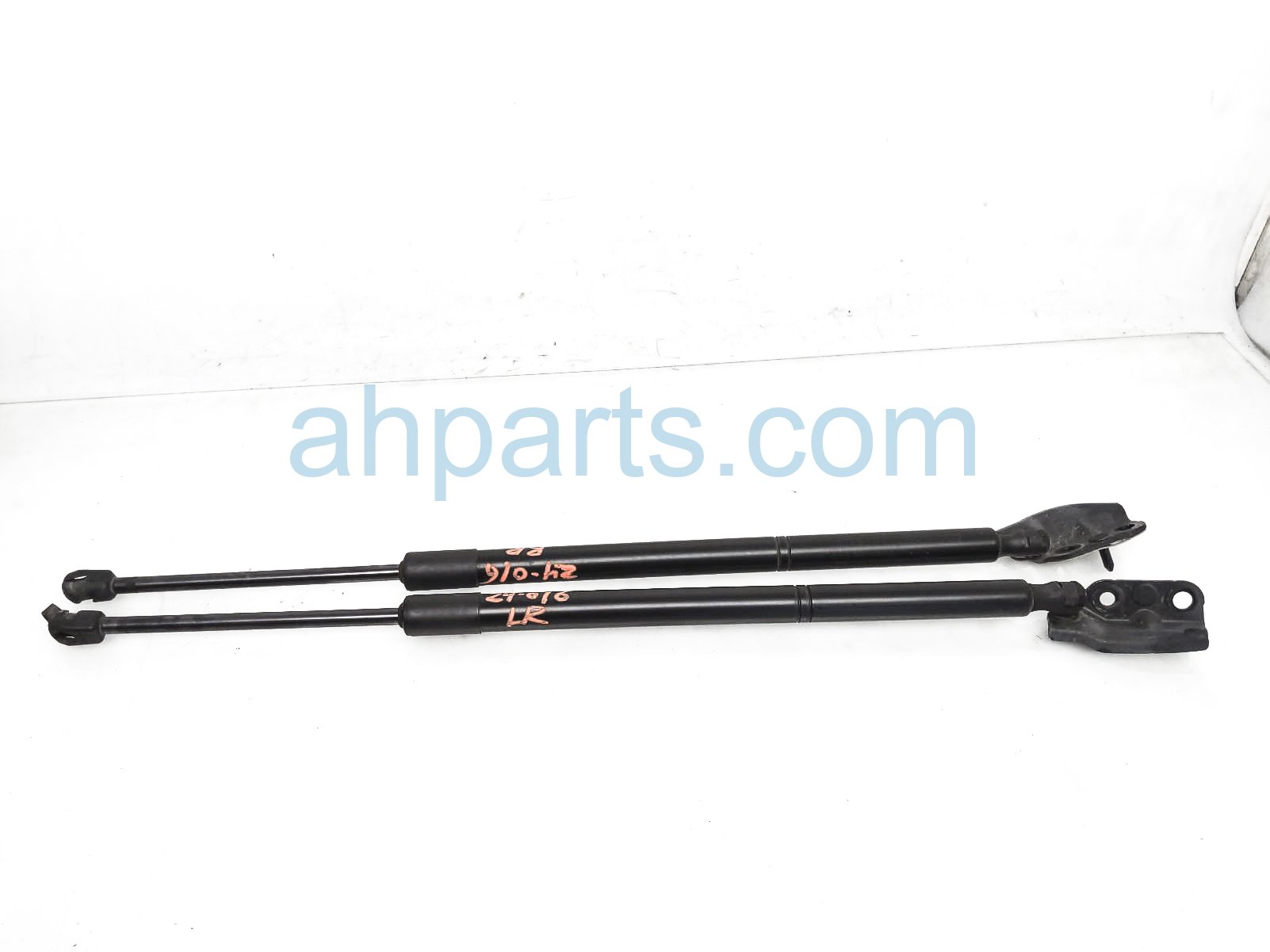 $35 Toyota LH & RH TAILGATE SHOCK STRUT - PAIR