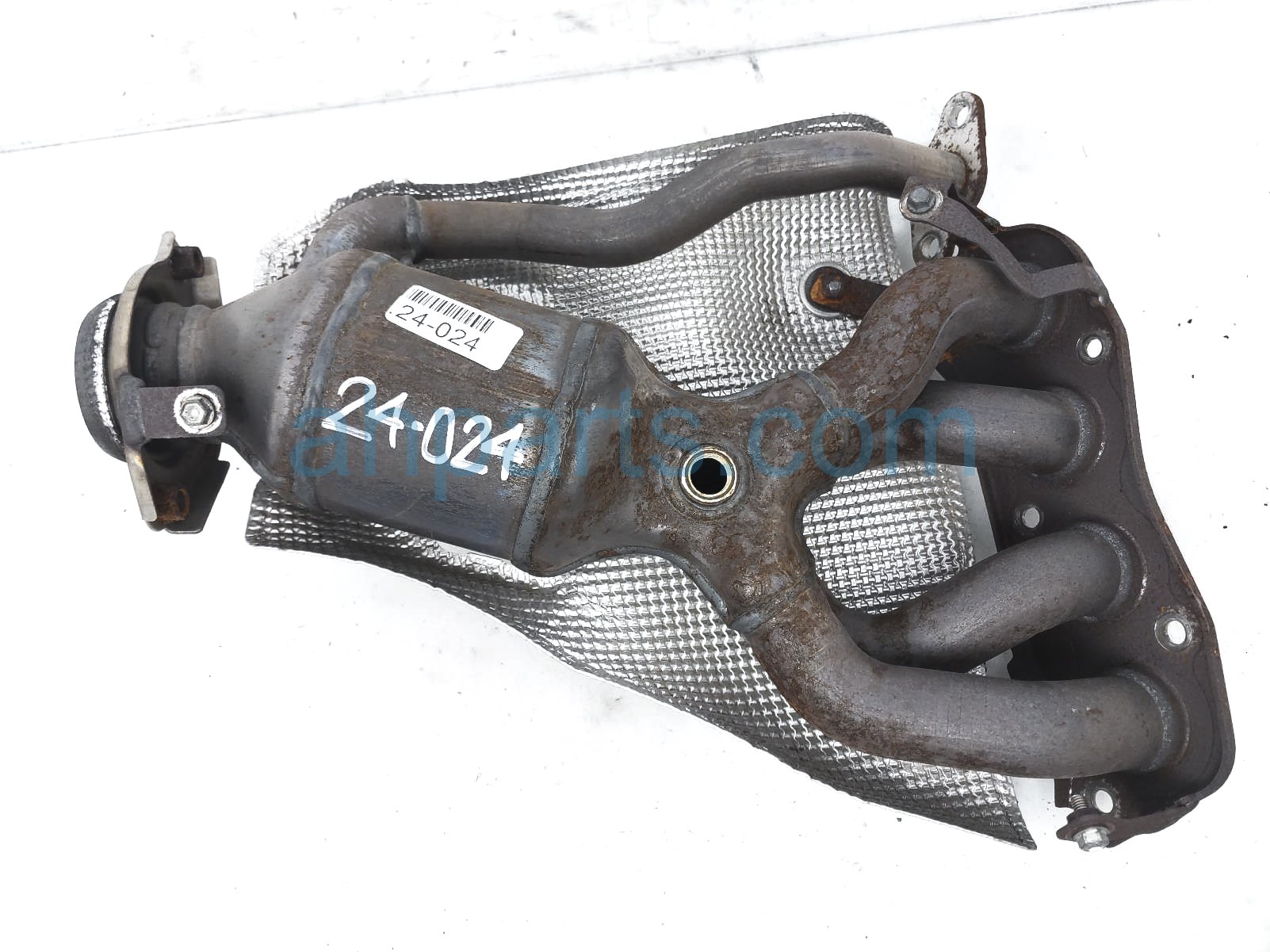 $299 Lexus EXHAUST CATALYTIC CONVERTER MANIFOLD