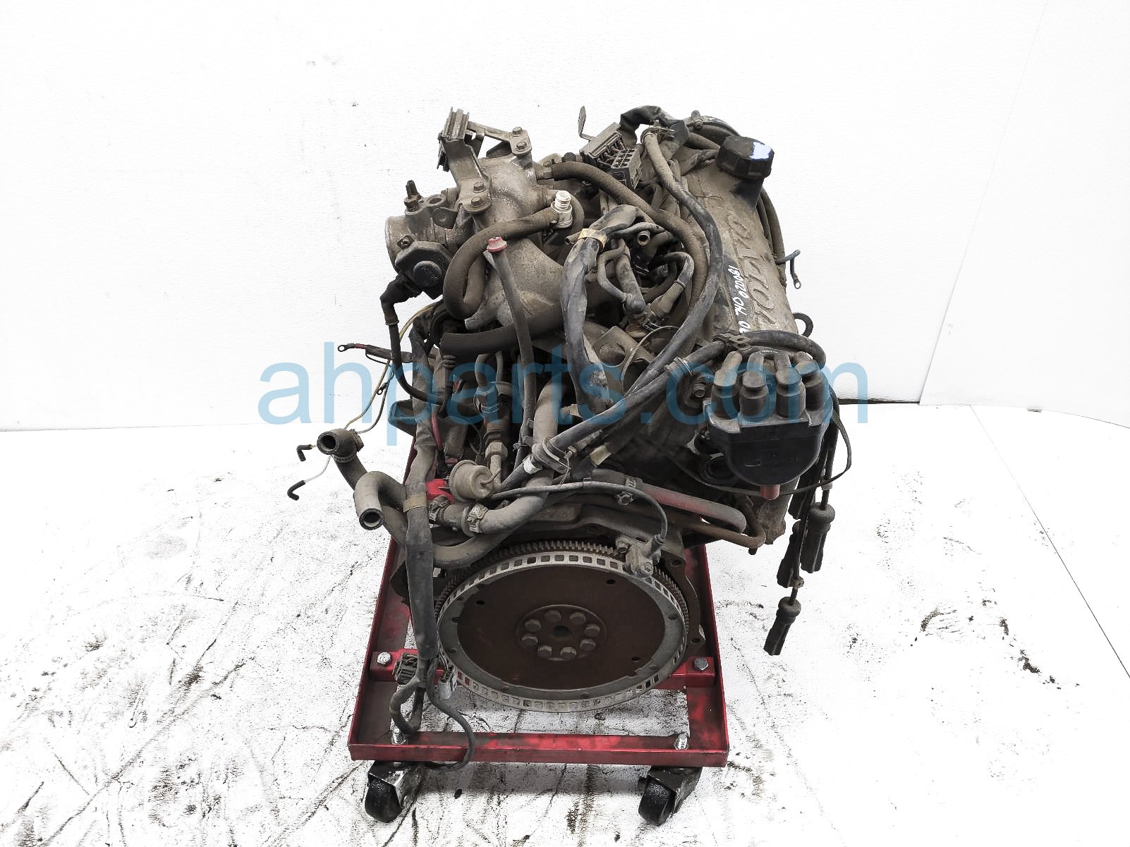 $275 Volvo ENGINE / MOTOR - 201K MILES