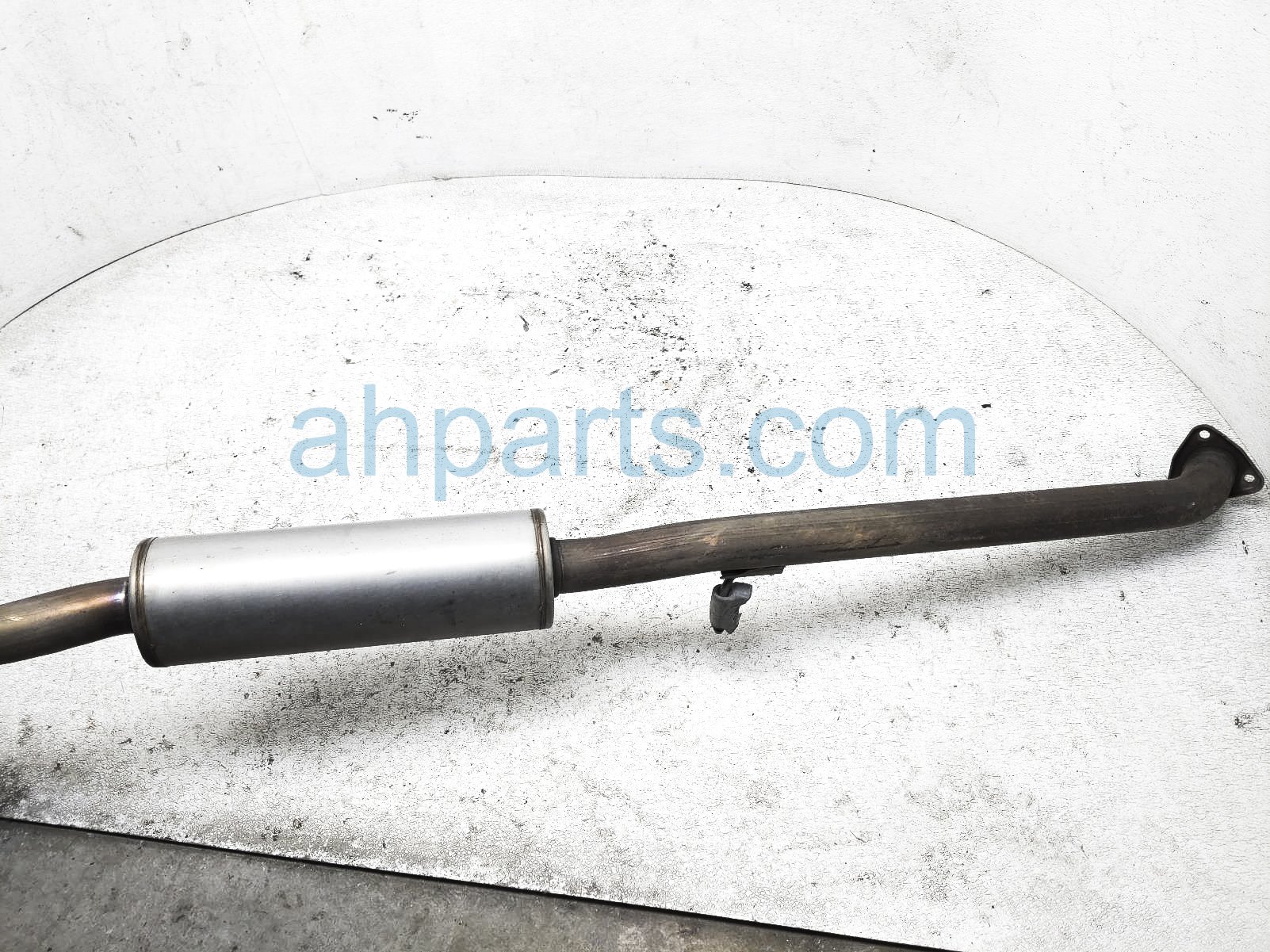 $299 Honda EXHAUST MUFFLER ASSY - SI  M.T 1.5L