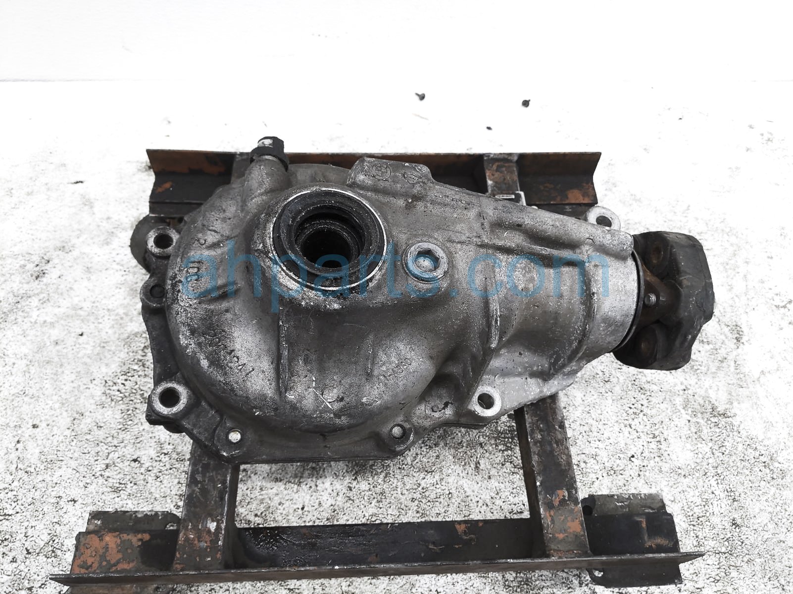 $99 BMW FRONT DIFFERENTIAL ASSY -3.0L (4.44)