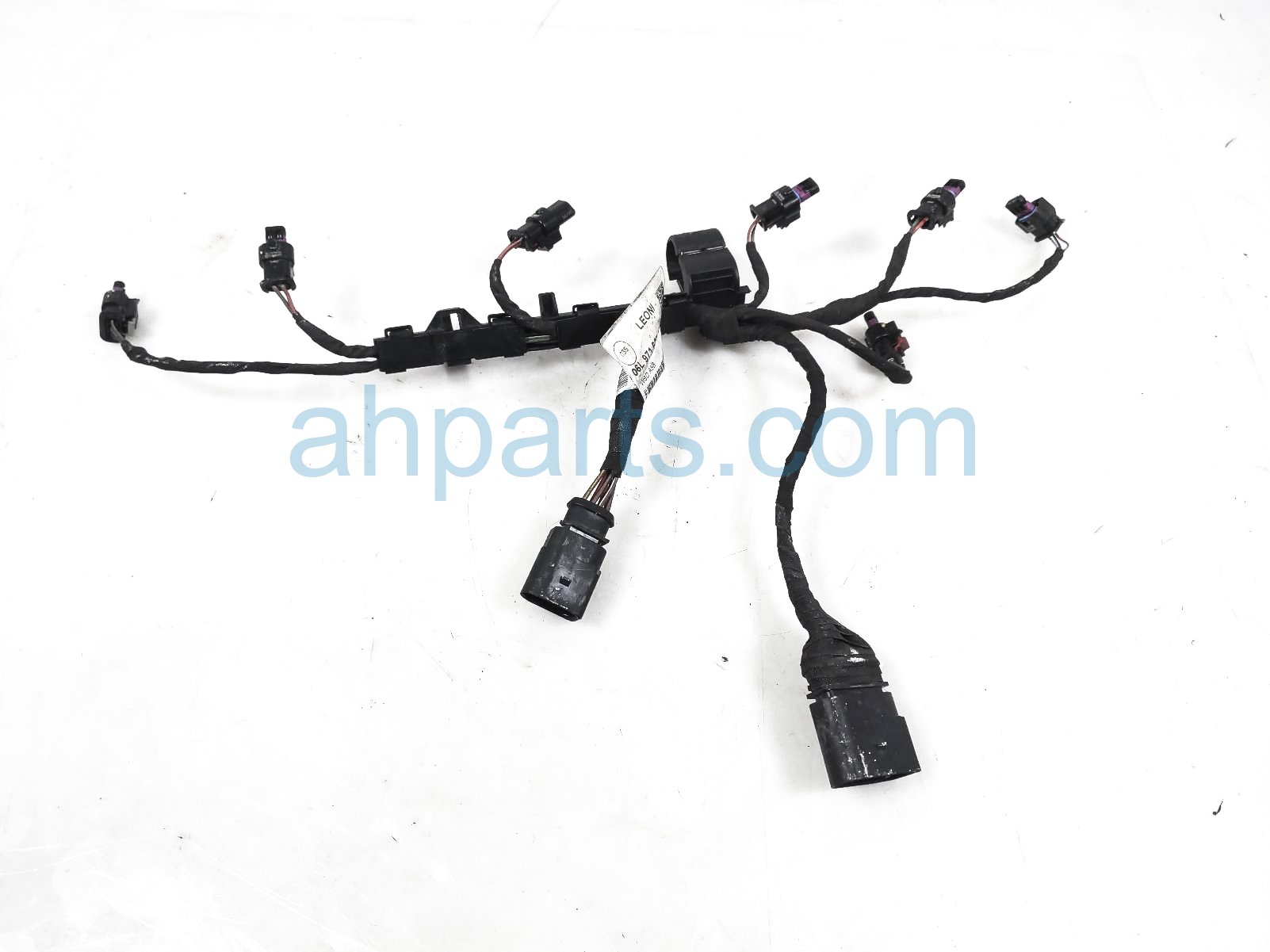 $35 Volkswagen FUEL INJECTORS SUB ENGINE HARNESS