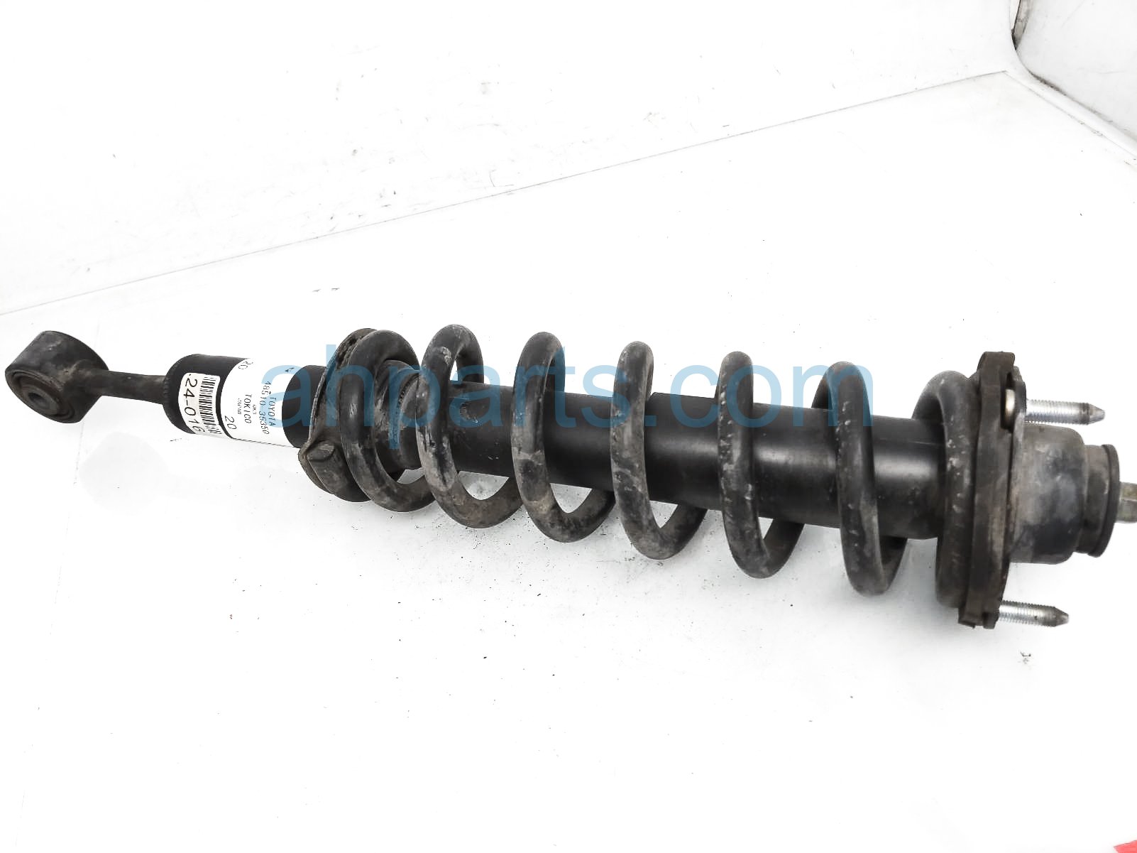 $75 Toyota FR/RH STRUT+ SPRING