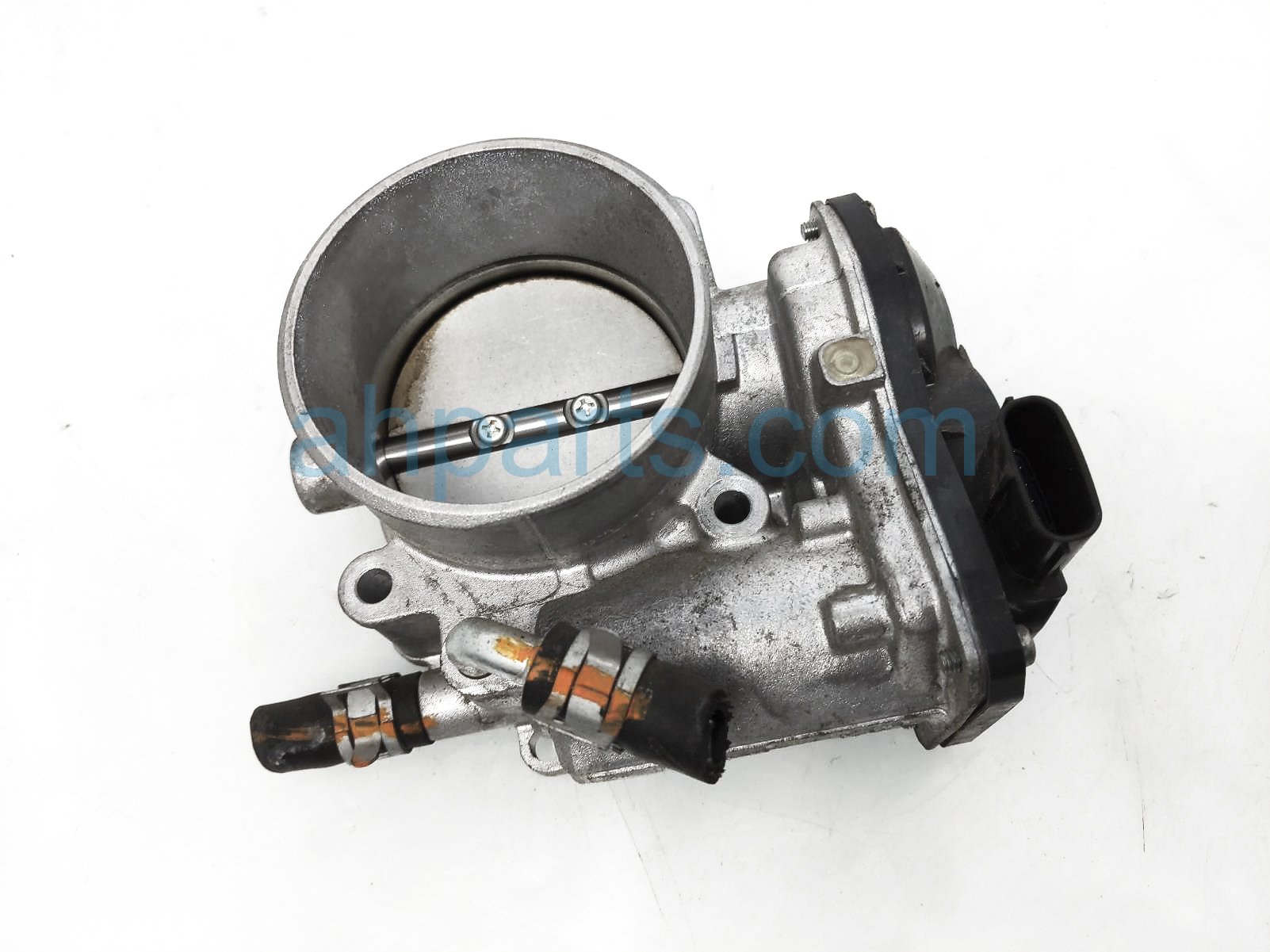 $50 Subaru THROTTLE BODY - 52K MILES